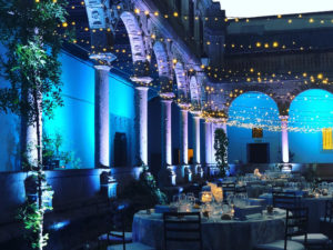 restaurante iluminado